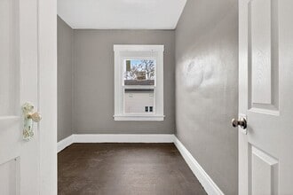 4118 E 64th St in Cleveland, OH - Building Photo - Building Photo