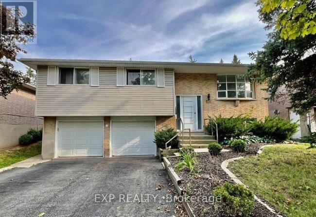 property at 213 Northlake Dr