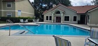 3004 Parkway Blvd, Unit 112 in Kissimmee, FL - Building Photo