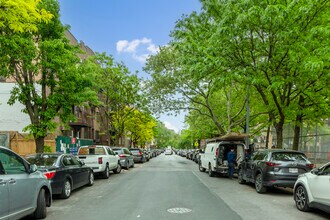 63 Lynch St in Brooklyn, NY - Building Photo - Building Photo