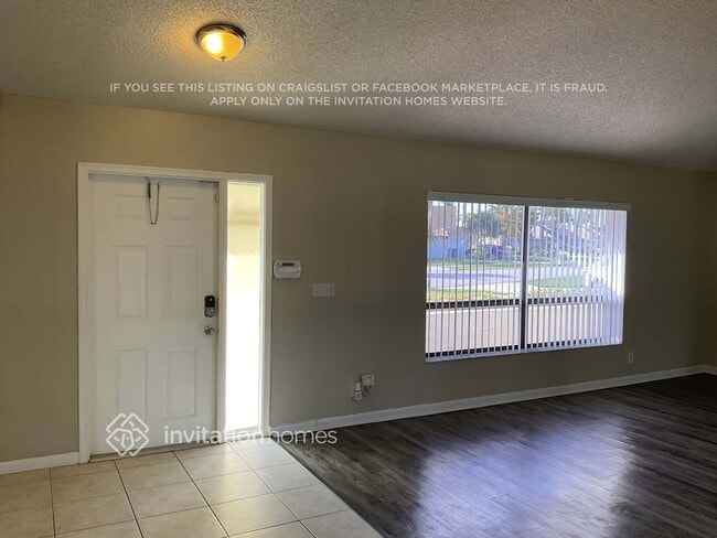 9714 Sun Pointe Dr in Boynton Beach, FL - Building Photo - Building Photo