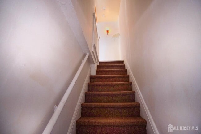 417 Chestnut St in Middlesex, NJ - Building Photo - Building Photo
