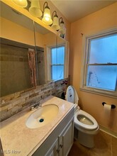 1007 Ford Rd in Highland Heights, OH - Building Photo - Building Photo