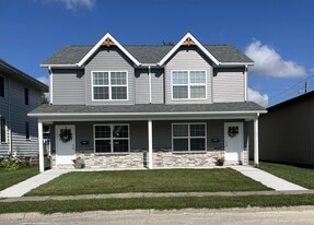 129 S Walnut St, Unit Walnut Street in Batesville, IN - Building Photo