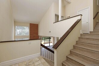 2585 Caminito Muirfield in San Diego, CA - Building Photo - Building Photo