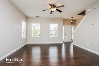 1027 Glengarry Dr in Wentzville, MO - Building Photo - Building Photo