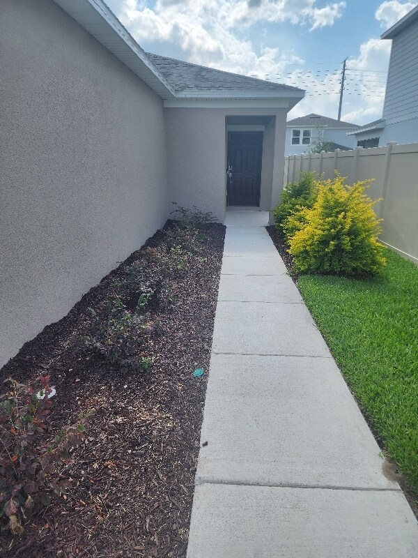 208 Acorn Rd in Haines City, FL - Building Photo - Building Photo