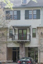605 Silverstone Rd in Lafayette, LA - Building Photo - Building Photo