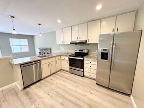7070 Wineberry Way in Dublin, CA - Building Photo - Building Photo