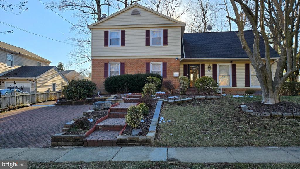 4934 Bel Pre Rd in Rockville, MD - Building Photo