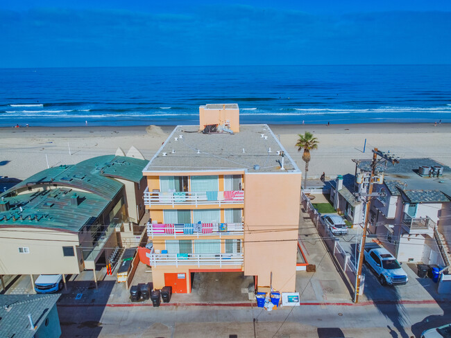 3449 Ocean Front Walk