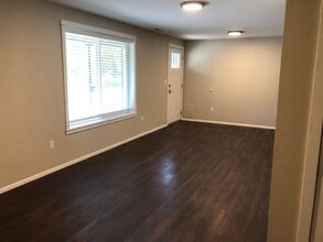 510 E James St in Colfax, WA - Building Photo - Building Photo
