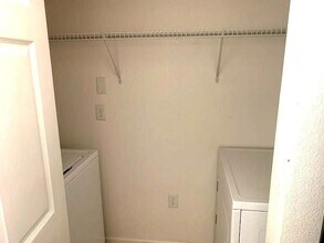 251 SW Palm Dr, Unit 204 in Port St. Lucie, FL - Building Photo - Building Photo