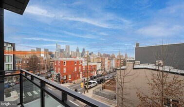 2301 Grays Ferry Ave in Philadelphia, PA - Building Photo - Building Photo