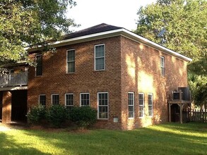 288 Sterling Woods Dr in Richmond Hill, GA - Building Photo - Building Photo