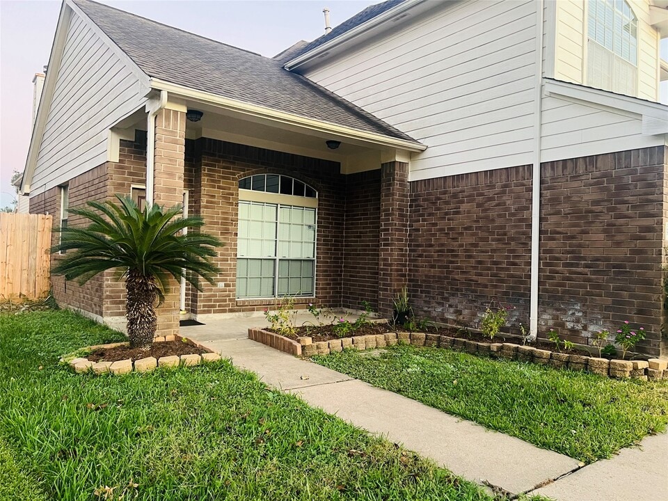 2942 Blue Dawn Dr in Katy, TX - Building Photo