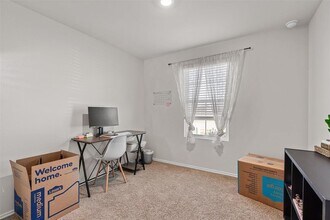 124 Brody Ln in San Marcos, TX - Building Photo - Building Photo