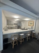 1310 NE 14th Ct in Jensen Beach, FL - Building Photo - Building Photo