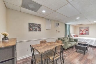 1502 Rockcrest Way in Marietta, GA - Building Photo - Building Photo