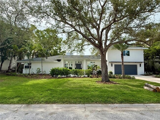property at 1359 Harbor Dr