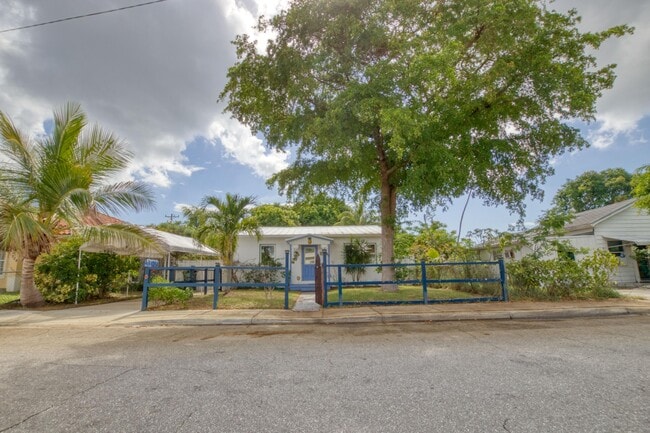 property at 726 N E St
