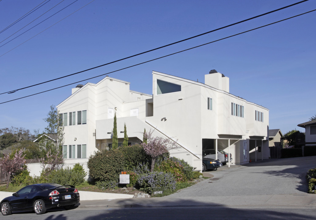 1043-1045 8th St in Monterey, CA - Building Photo