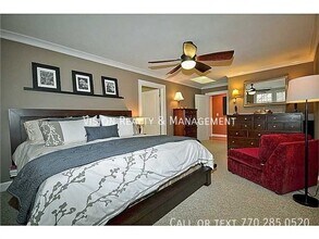 977 Cummings St SE in Atlanta, GA - Building Photo - Building Photo