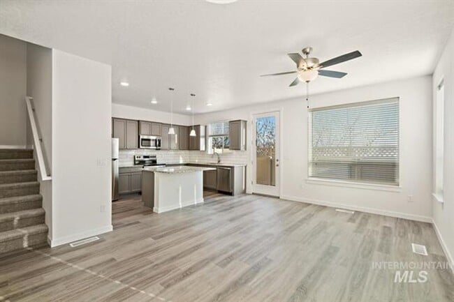 property at 352 N Tessa Ln