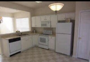 2416 Normancrest Ct in Charlotte, NC - Building Photo - Building Photo