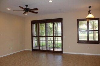 7896 Picklewood Park Dr, Unit 409 in Boynton Beach, FL - Building Photo - Building Photo
