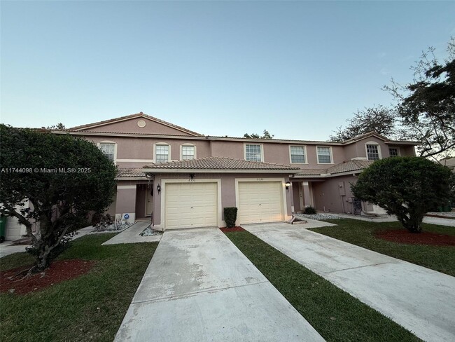 property at 8530 W Southgate Shores Cir