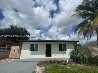 2201 NW 6th Ct in Fort Lauderdale, FL - Foto de edificio