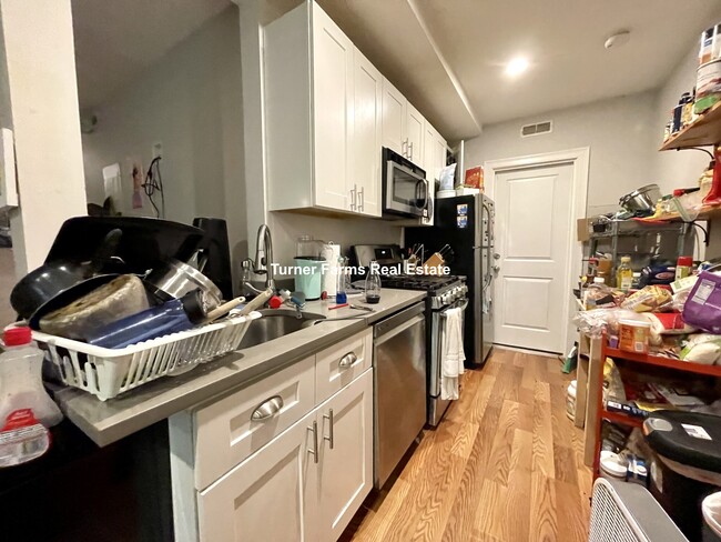 721 Parker St, Unit 1