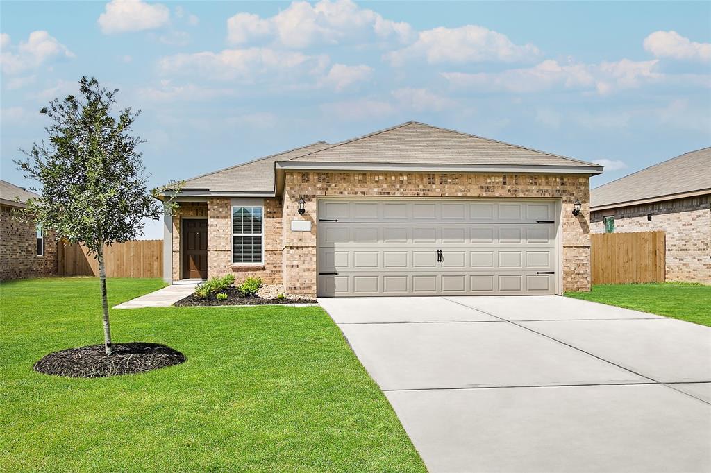 460 Lone Rider Dr in Katy, TX - Building Photo