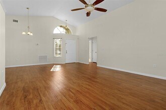 2936 Twin Oaks Dr in Kissimmee, FL - Building Photo - Building Photo
