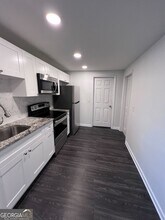 405 N Park St in Carrollton, GA - Building Photo - Building Photo