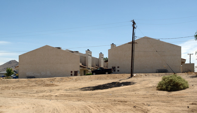 18945 Allegheny Rd in Apple Valley, CA - Building Photo - Building Photo