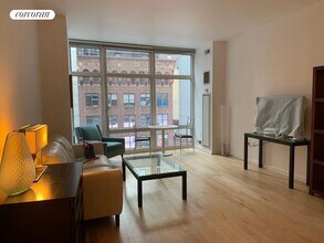 1600 Broadway in New York, NY - Building Photo - Building Photo