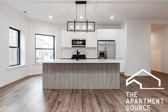 1428 W Jonquil Terrace, Unit 2 in Chicago, IL - Foto de edificio - Building Photo