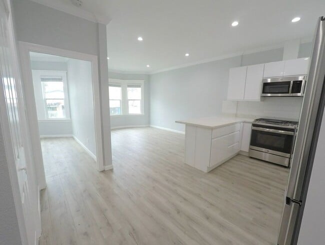 property at 2404 Telegraph Ave