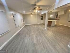 365 Kemolay Rd SW in Mableton, GA - Building Photo - Building Photo