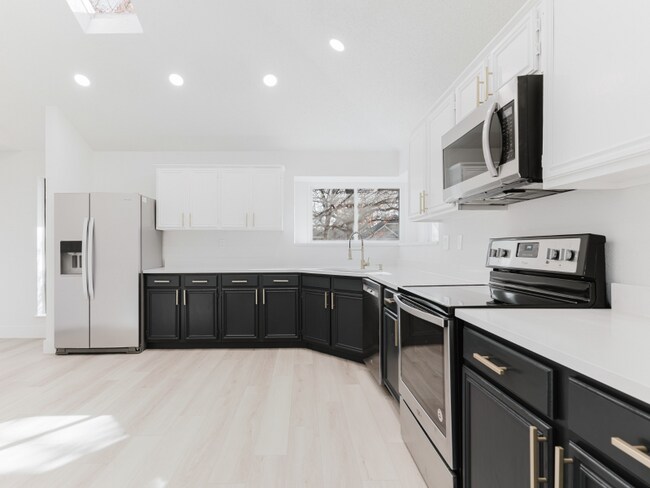 2409 Brookside Dr in Rowlett, TX - Building Photo - Building Photo