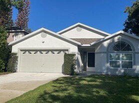 7235 Hunterdon Dr in Orlando, FL - Building Photo