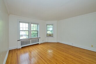 1112 Grove St in Evanston, IL - Building Photo - Building Photo