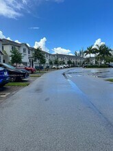 20881 NW 9th Path in Miami Gardens, FL - Building Photo - Building Photo