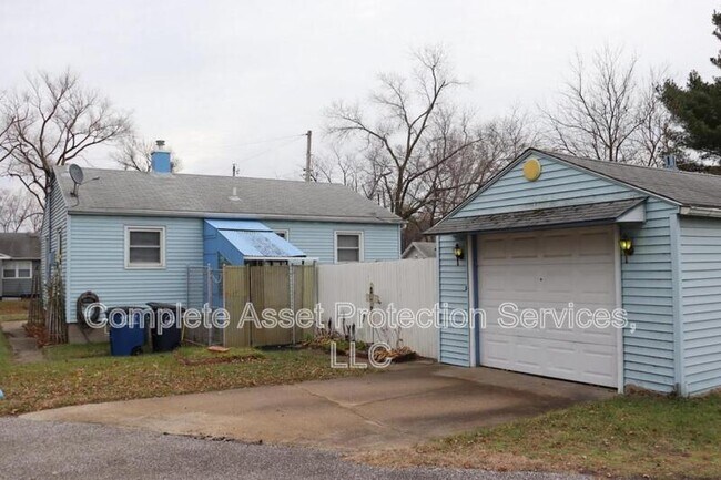 205 Elm St in Michigan City, IN - Building Photo - Building Photo