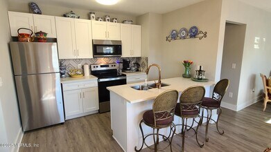 410 Center St in Green Cove Springs, FL - Building Photo - Building Photo