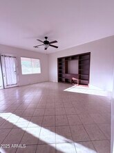 22043 W Shadow Dr in Buckeye, AZ - Building Photo - Building Photo