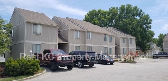 property at 211 W Main St