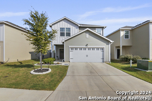 5303 Hickory Pl in San Antonio, TX - Foto de edificio